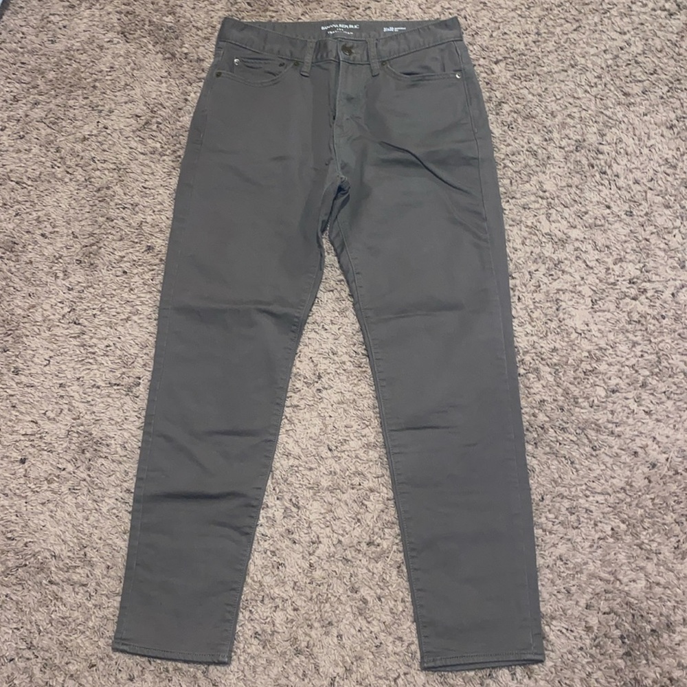 New Men’s 31x32 athletic fit pants